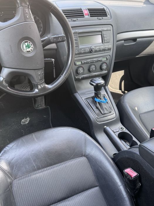 SKODA Fabia 2008 — imagine 5