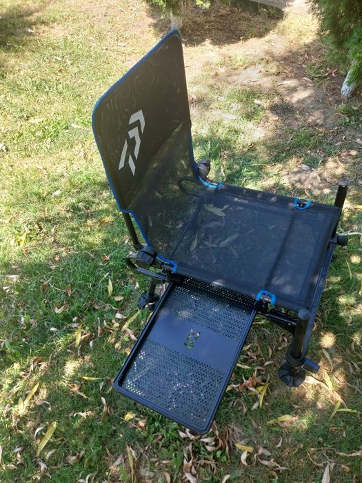 Vînd  scaun  daiwa n zon  Feeder