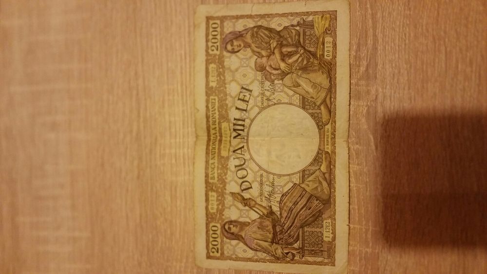 Bani vechi de colecție