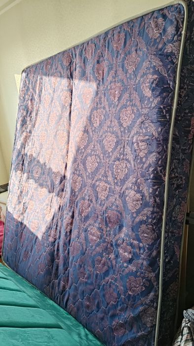 Продам матрас, 180*200