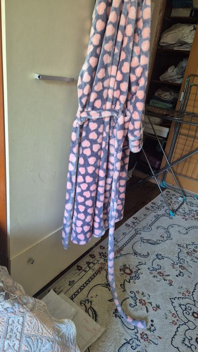 Халат новый с капишоном