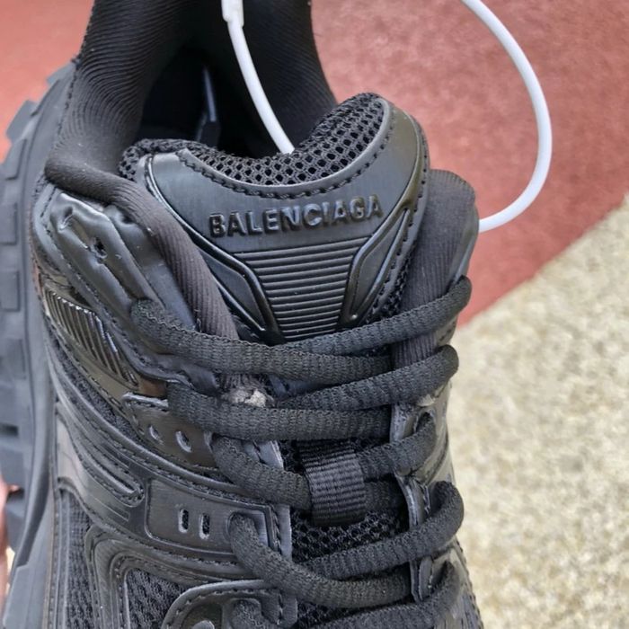 Balenciaga Defender Black Dark Grey/Black