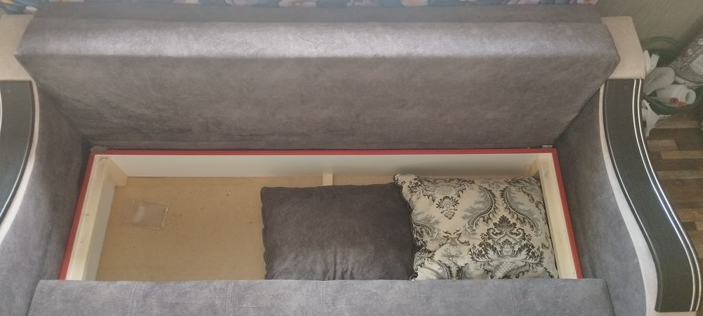 Продаю Диван раскладной