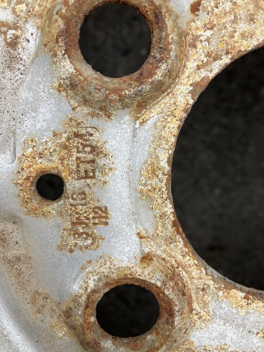 205/65/16 MISHELIN MERCEDES Speinter-Vito