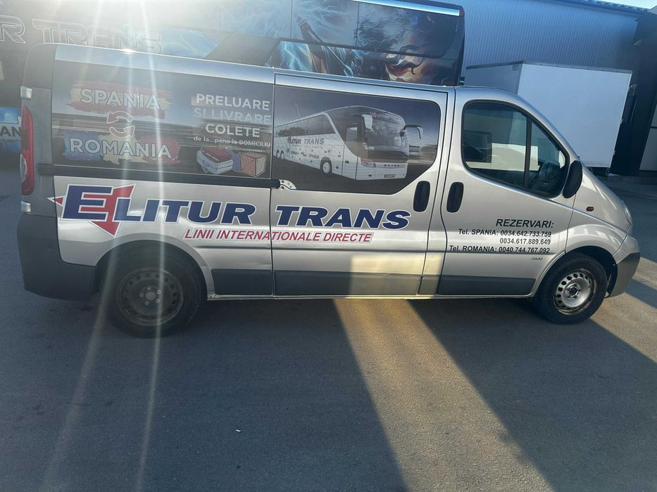 Opel Vivaro,2011,  8+1 locuri, model lung, 2.0 diesel, 125 cp