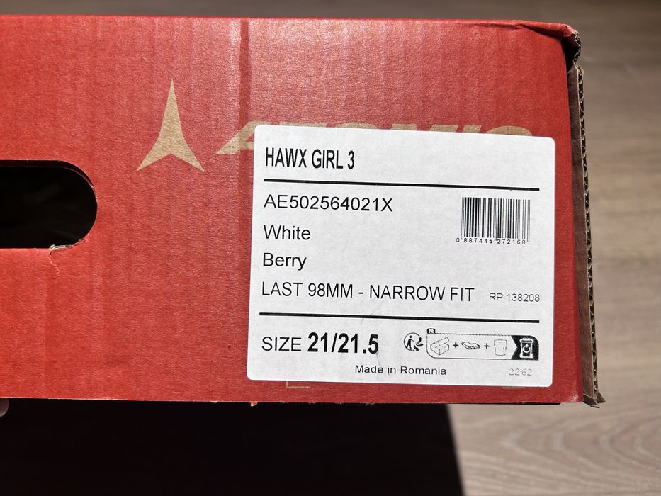 Clapari Atomic Hawx Girl 3