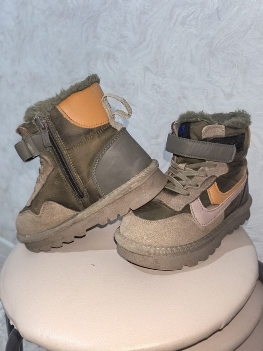 Продам зимние сапоги