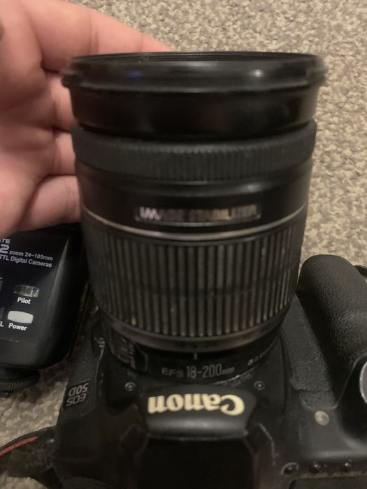 Canon eos 50D с вспышкой