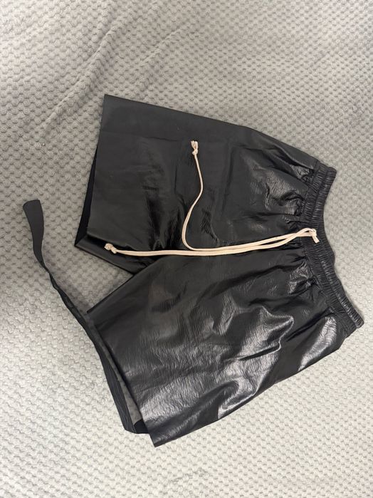 Къси гащи на Rick Owens