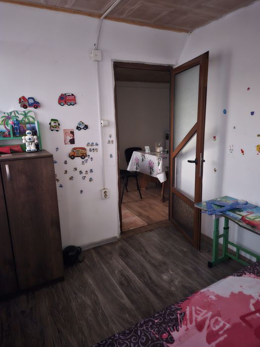 Închiriez apartament Rovinari