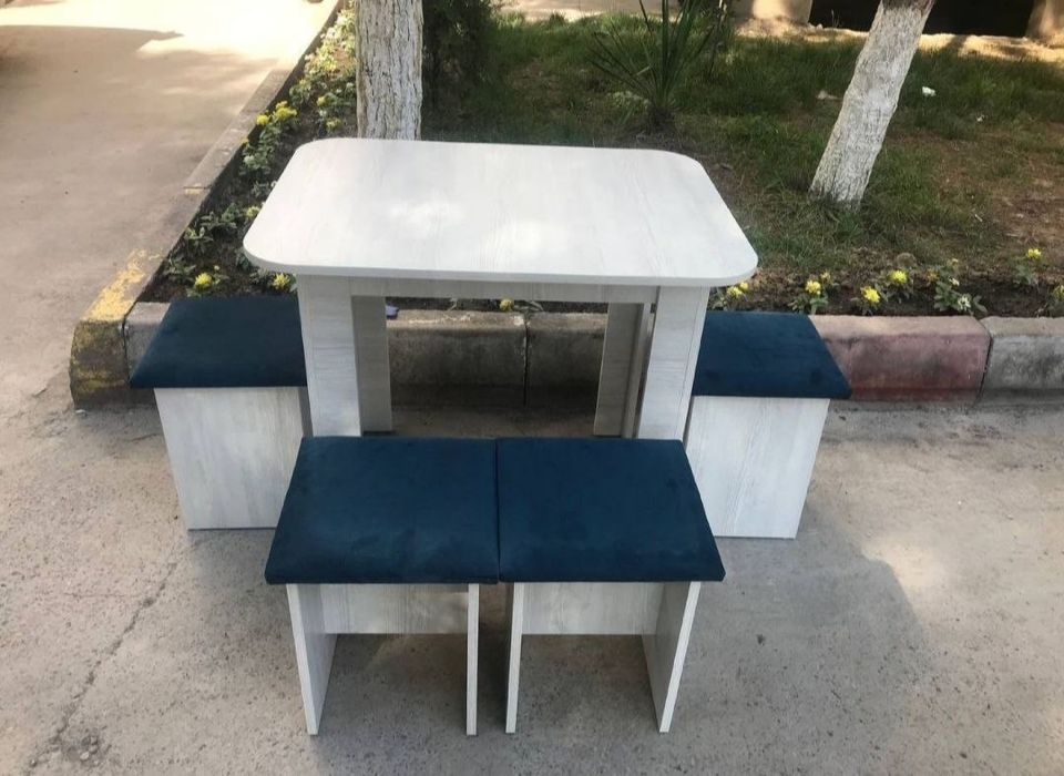 Кухонный обеденный стол на заказ