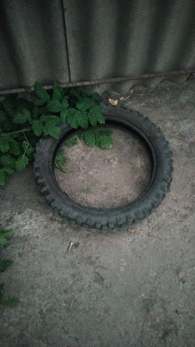 Обменяю индуро на айфон