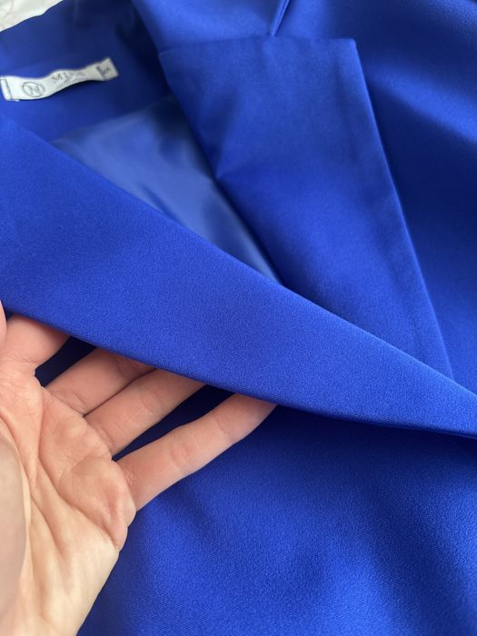 Продам пиджак красивого цвета