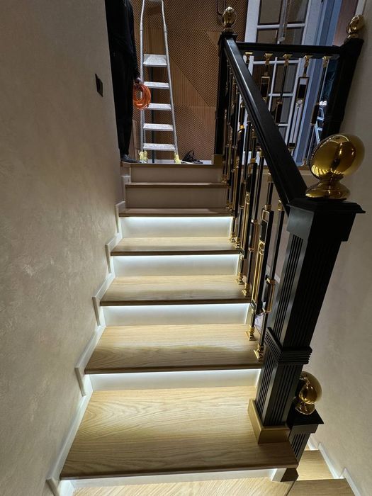 лестниса двери Eshik Zina