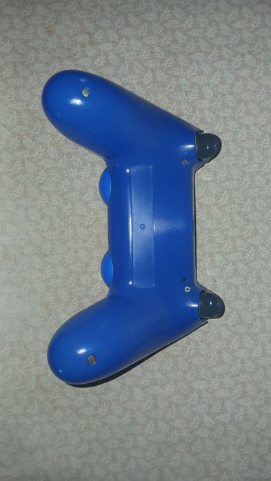 Продам Игровое Джостик Dualshock4