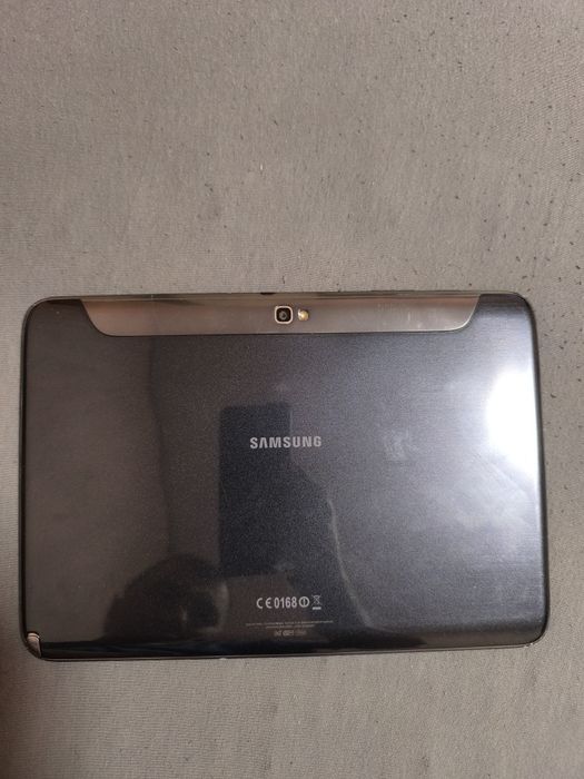Таблет Samsung 10.1 инча