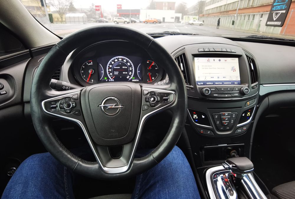 Opel Insignia 2.0 4x4 automat