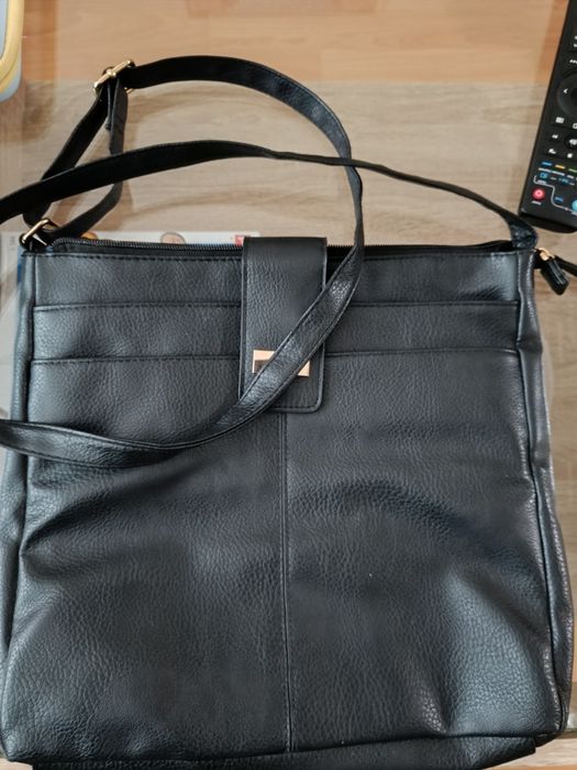 Дамска чанта за през рамо