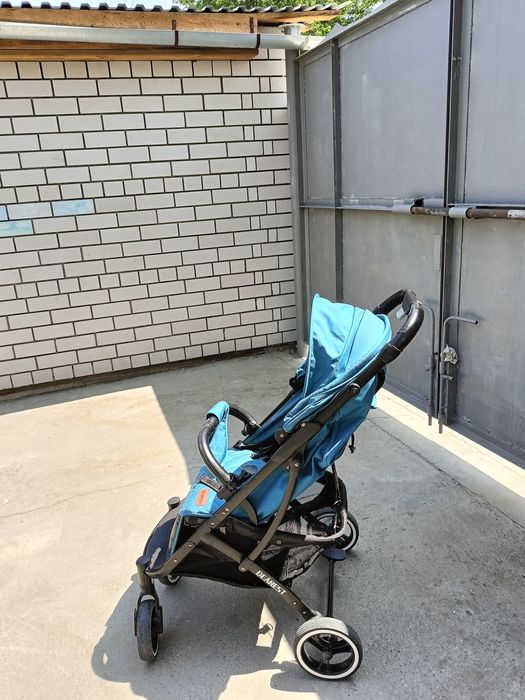 Коляска прогулочная