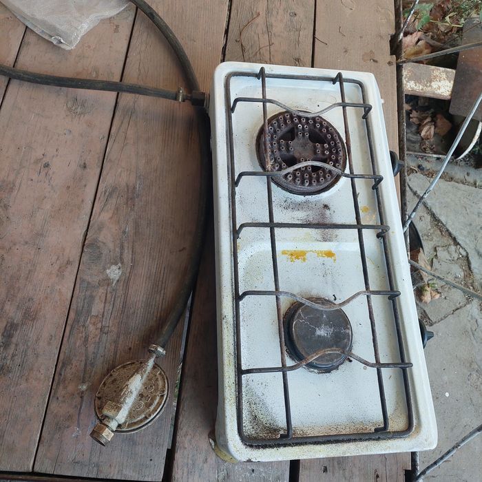 Продам шифер 2 газ балона и плита