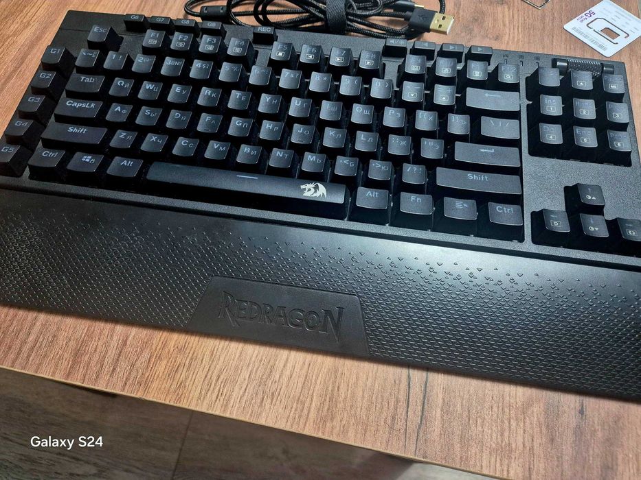 Клавиатура для геймера Redragon Broadsword  Pro