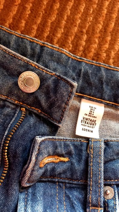 Дънки в отлично състояние