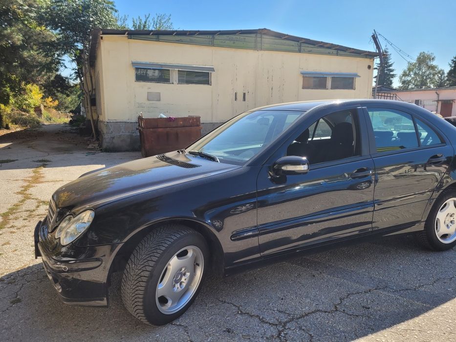 Продавам Mercedes
