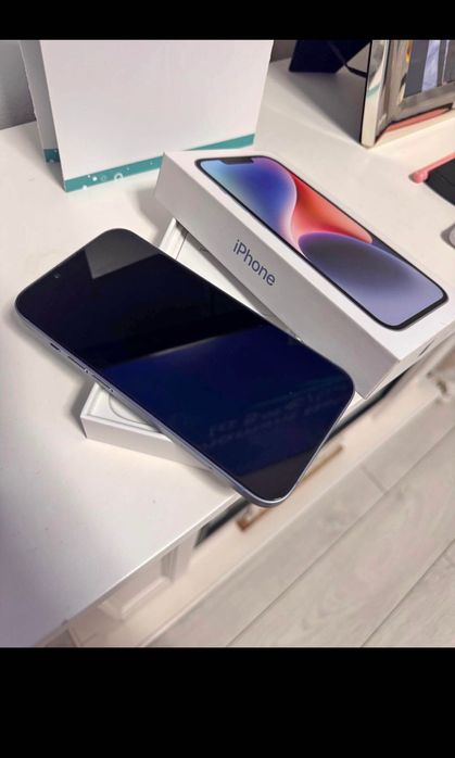 iPhone 14 128 gb baterie 83 stare impecabila