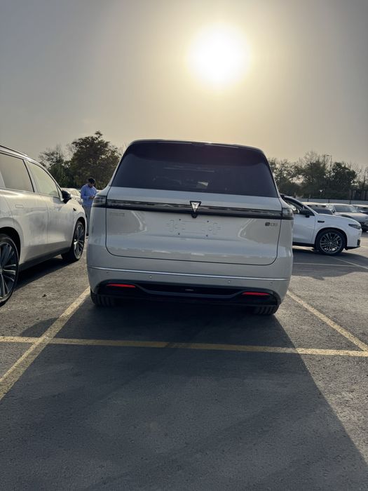 Deepal s09 gibrid silver 4 vd