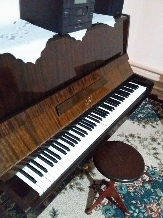 Пианино Фортепиано Заря