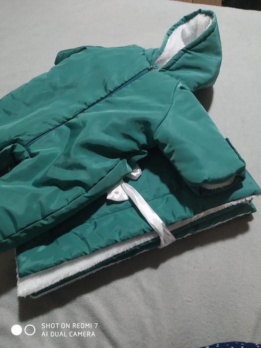 Комплект конверт,комбинезон одеялко.На выписку