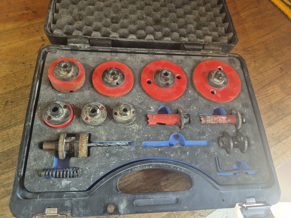 Set freze carote  pentr rigips Bugnard