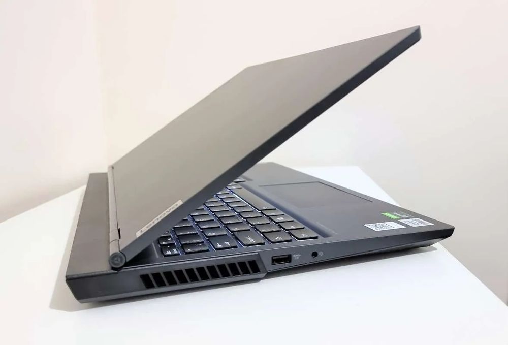 Лаптоп Lenovo Legion i5