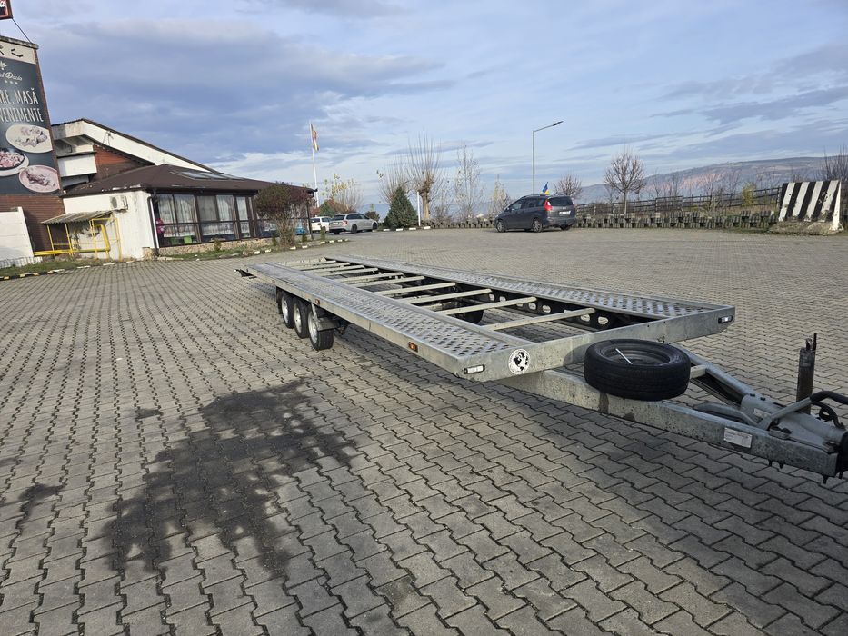 Trailer /platforma  8.5 m drept roti 13