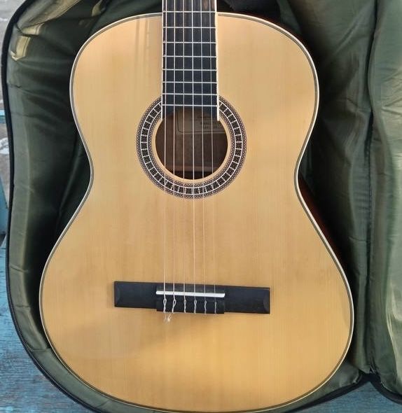 Gitara Fender Classic