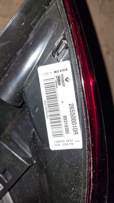 Vând stopuri triple Dacia  Dokker Renault megane diferite modele