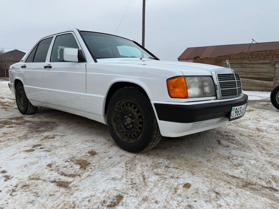 Мерседес 190 w 201