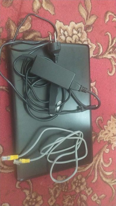 Ноутбук HP Compaq Presario CQ57