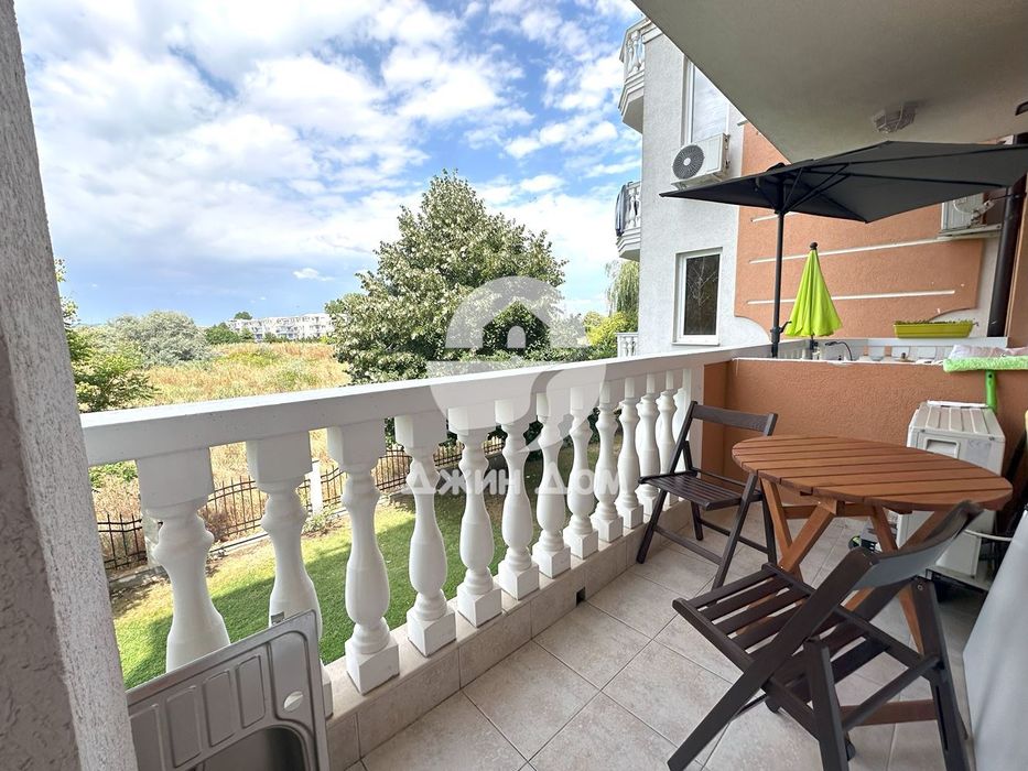 Продава се Двустаен апартамент в к.к. Слънчев бряг - 42 кв.м за 1477 €/кв.м - Снимка #5