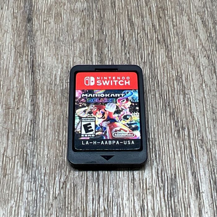 Продам картриджи Nintendo switch