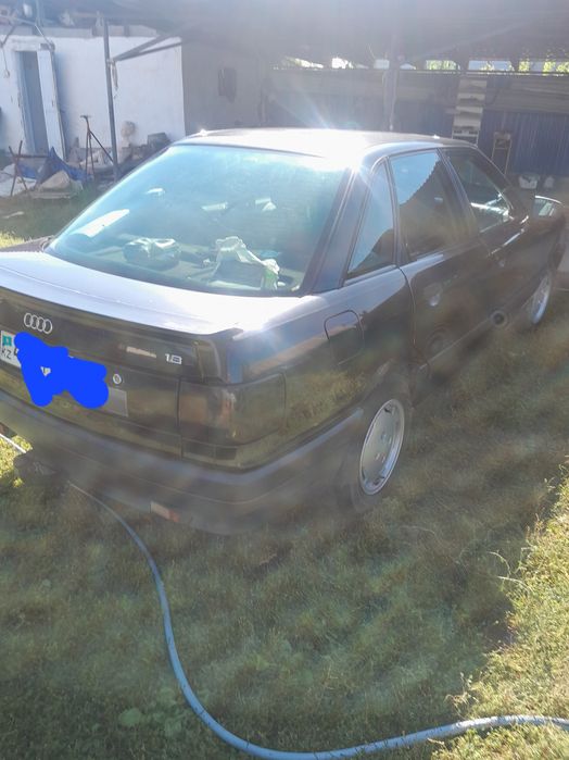 Audi 80 B3 девяностого года