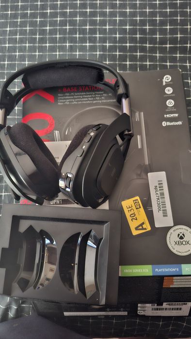 Casti logitech a50x