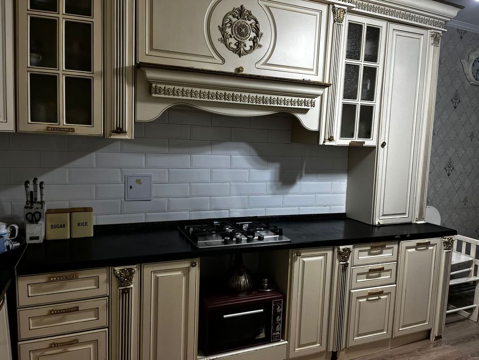 Кухонный гарнитур б/у