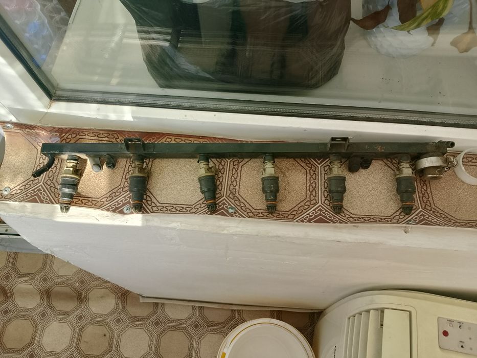 Форсунки, топливная рампа