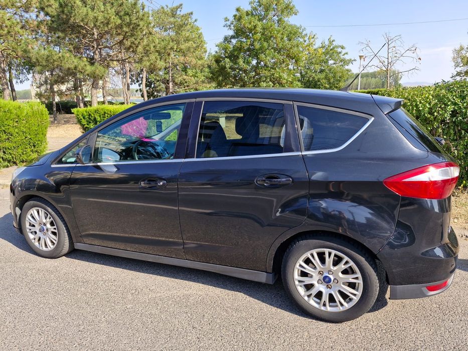 Ford C-Max an fabricație 2011