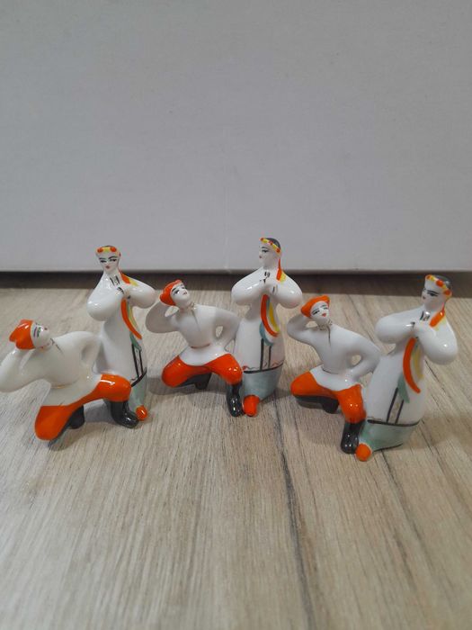 фарфоровые статуэтки