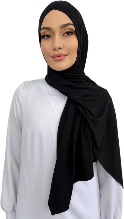 Hijab - imbracaminte pentru femei din lumea arabica