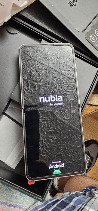 Nubia Zte  5G-256 GB