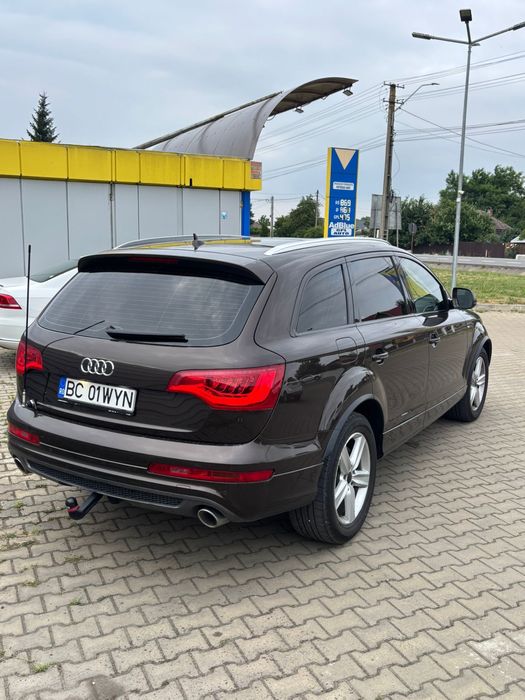Audi Q7/ S~Line /3.0 tdi FULL ~2011