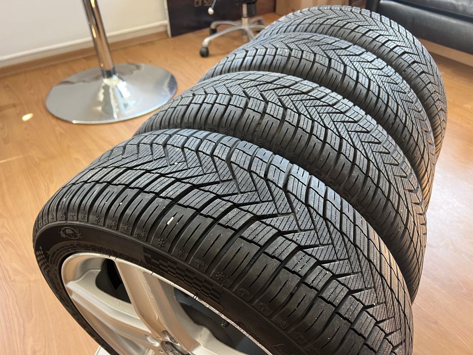 Jante Complete Iarna Mercedes C Class W204 A B CLA W117 225 45 17